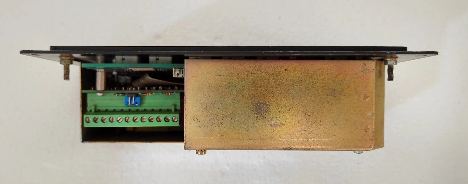 admin/uploads/uploads/STN Atlas (Lyngso Marine) BAT 426 B  Display Panel_2.webp